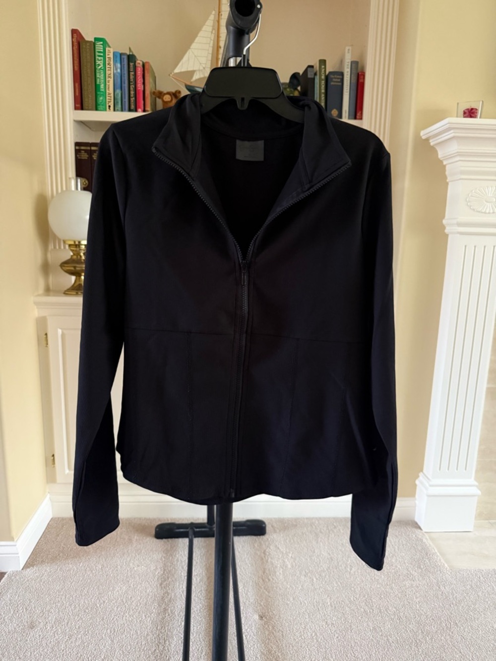 Jessica Simpson activewear jacket